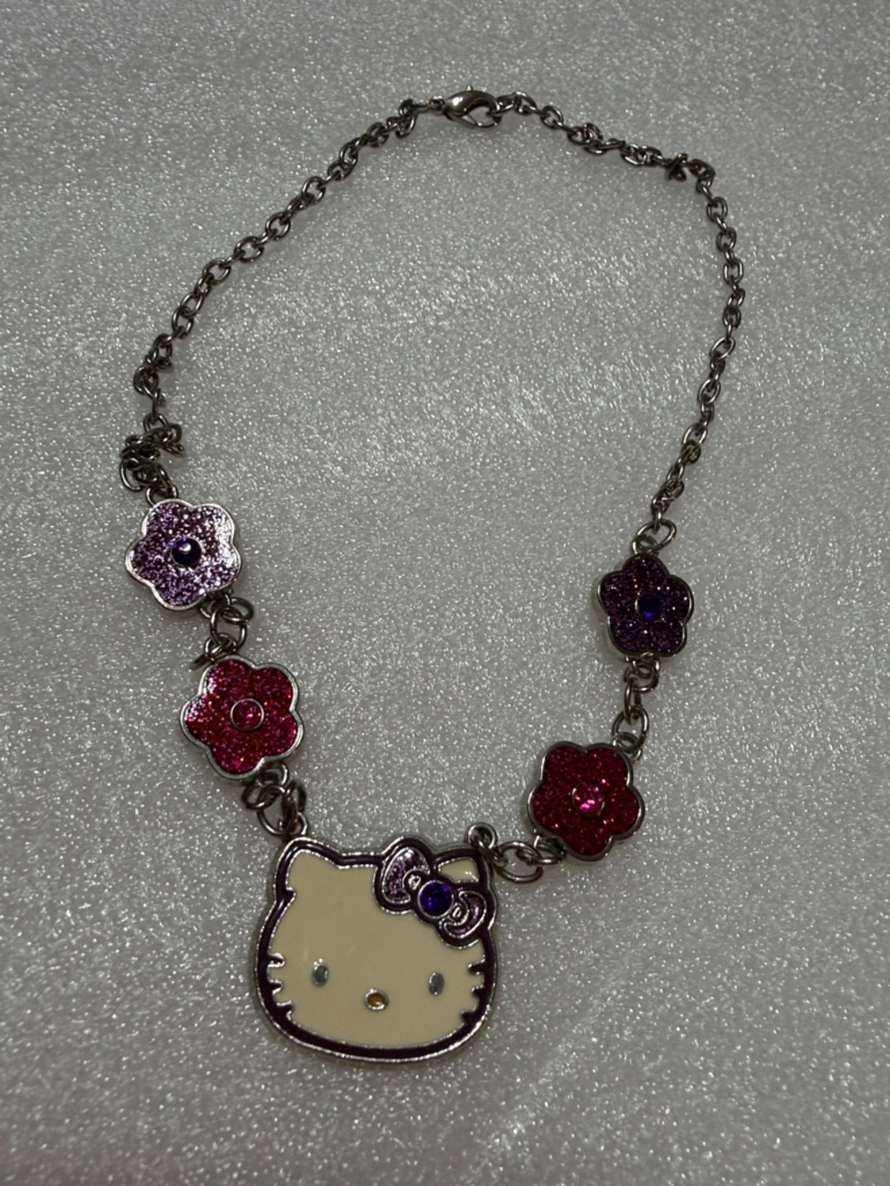 Sanrio Hello Kitty Necklace 16.5” with Glittery Flower Charms 2013 - Picture 3 of 6